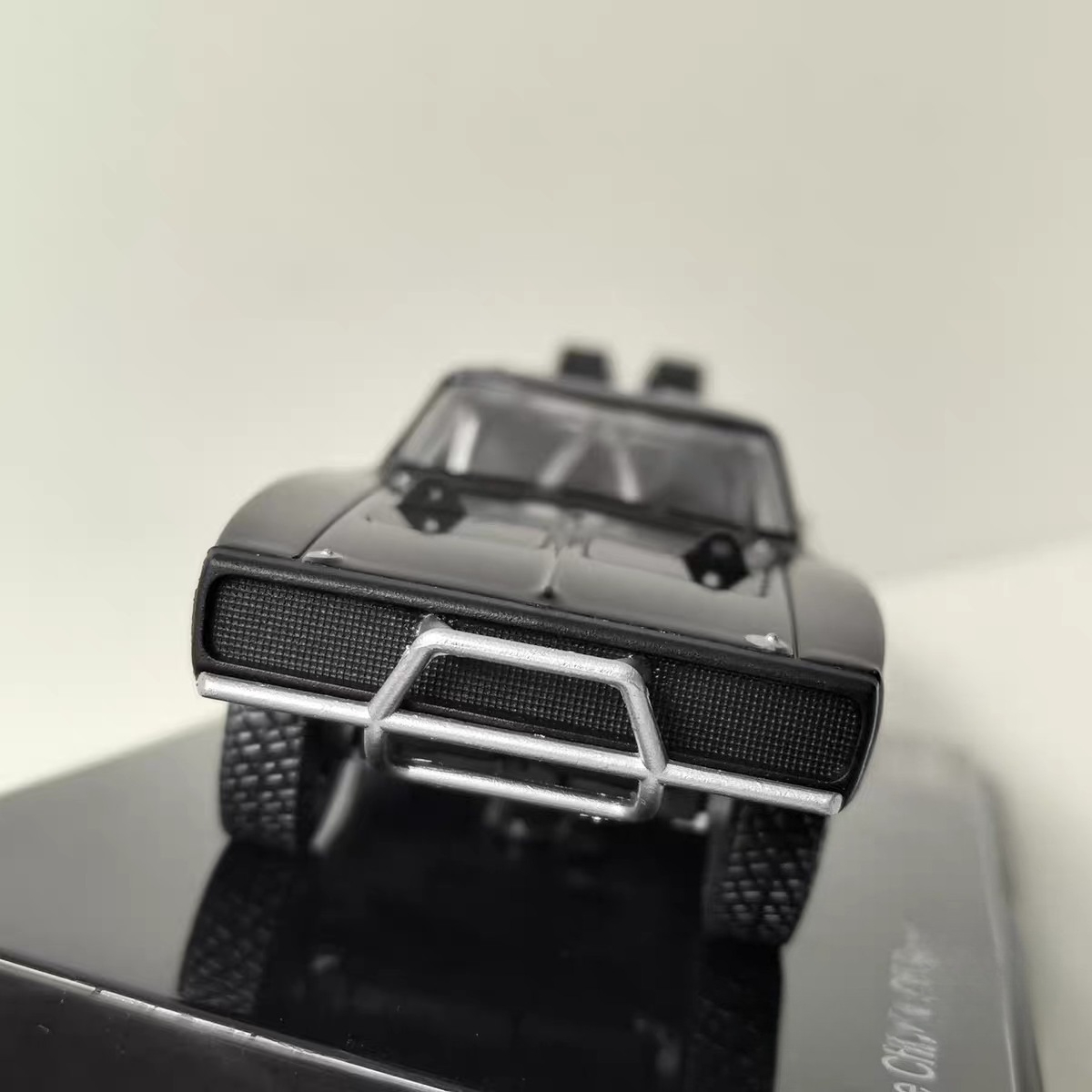 Модель автомобиля из сплава Di – обзор и цена Car Charger